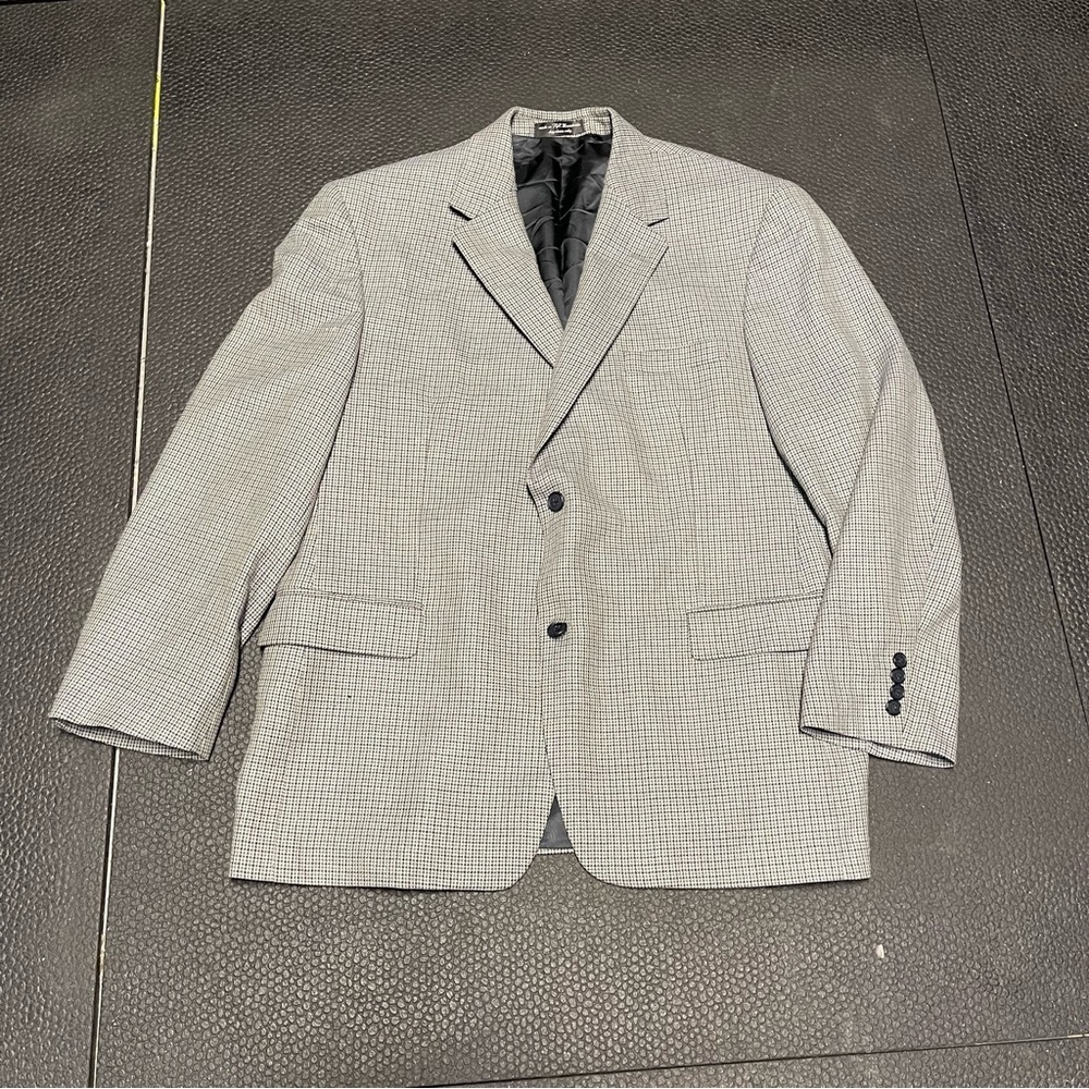 Gray Sport Coat with Classic Notched Lapels